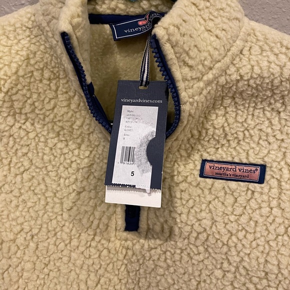 Vineyard Vines Boys Pullover Sherpa Sweater NWT - Picture 2 of 3